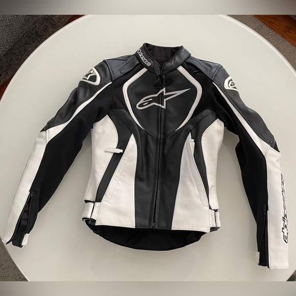 Alpinestar Stella Airflow Motorcycle Jacket Black&White All Leather Size 2 - Picture 1 of 7